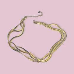 Gold Lucia Halskæde af links med hammered ring fra ZIROSA